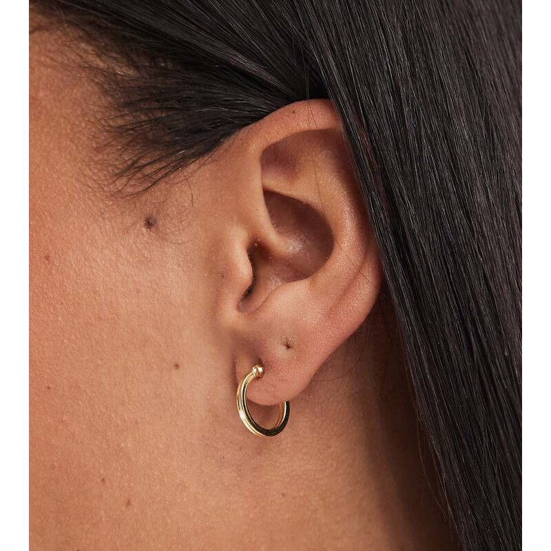Kingsley Ryan 14mm clasp hoop earrings in gold plated