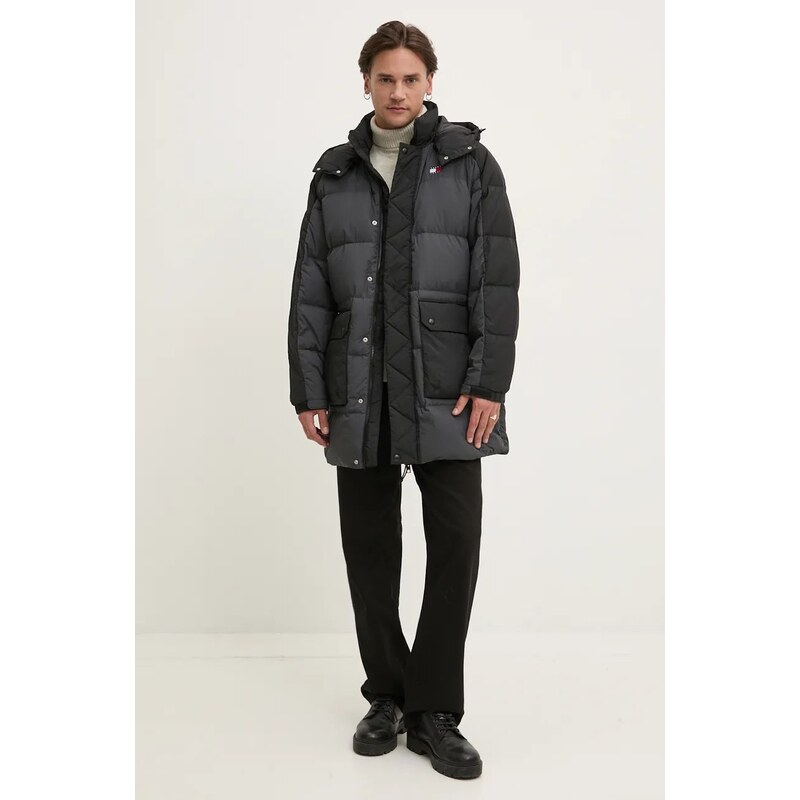 Péřová bunda Tommy Jeans