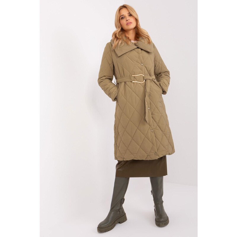 MladaModa Dlouhá prošívaná bunda s páskem model 31204 barva khaki 108807962