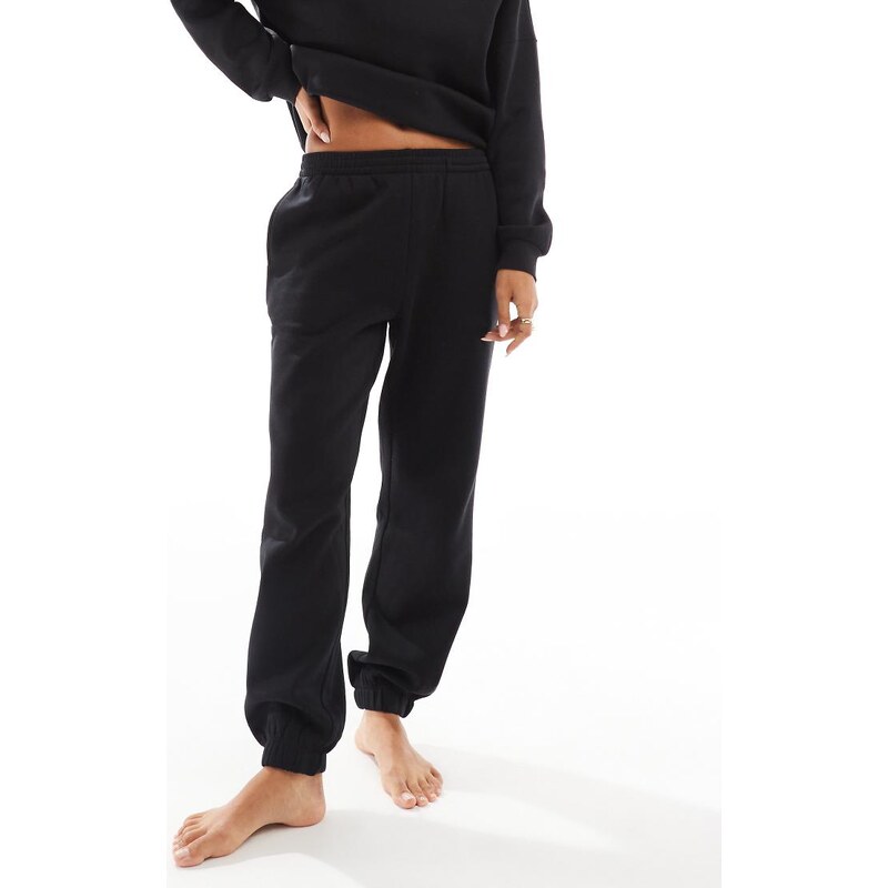Vero Moda oversized cuffed jogger co-ord in black 100627967