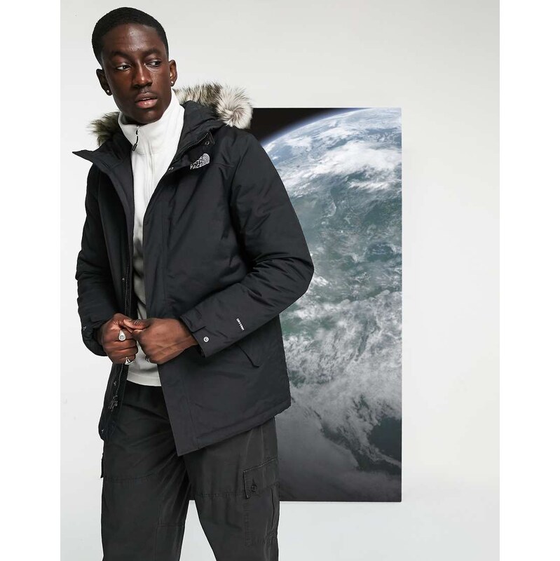 The North Face Zaneck hooded parka jacket in black