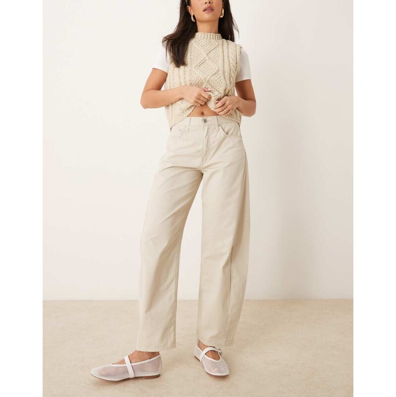 Abercrombie & Fitch barrel balloon pant in cream-White 112945564