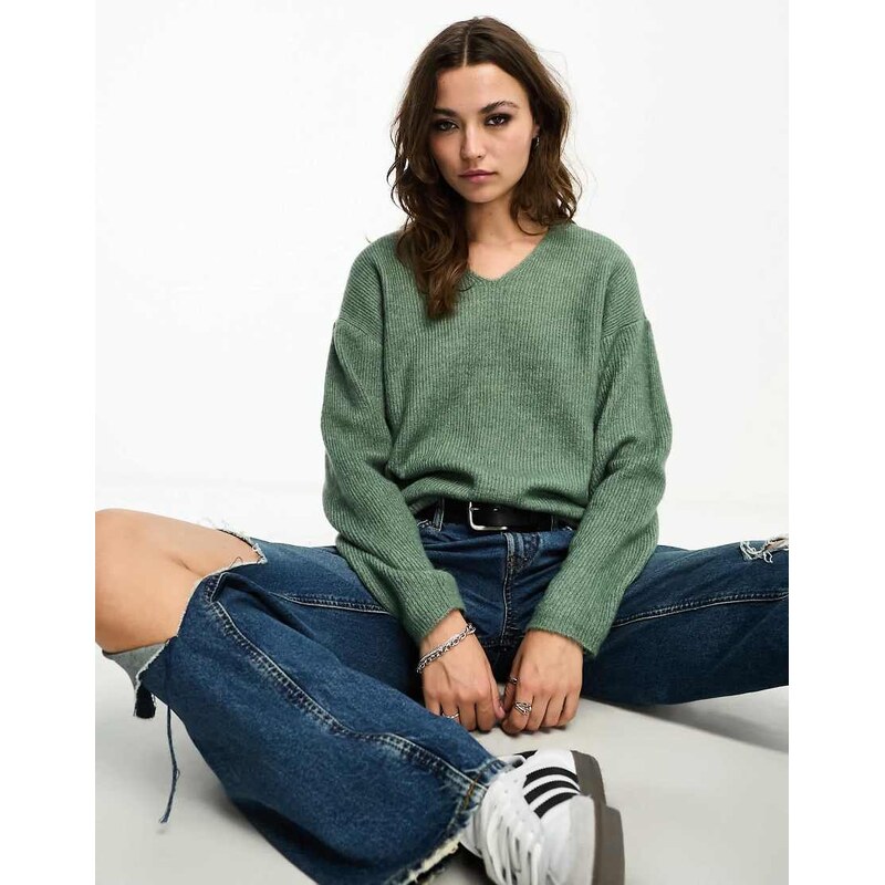 ONLY v neck slouchy jumper in light green