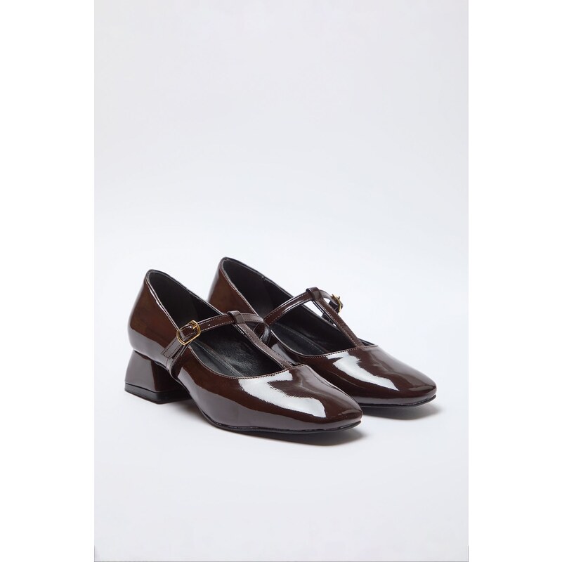 Trendyol Brown Womens Patent Leather T-Strap Mary Jane Block Heel 107082642