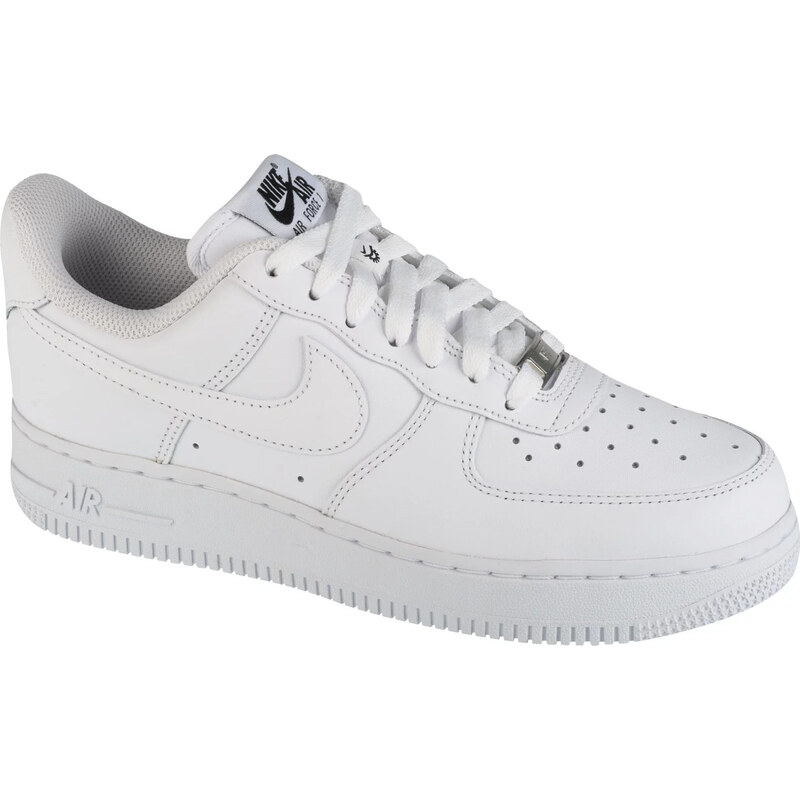 Bílé dámské tenisky Nike Air Force 1 07 Bílá