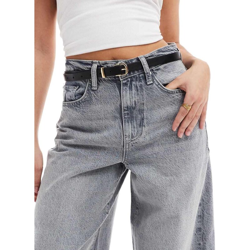 Pieces skinny faux leather belt in black