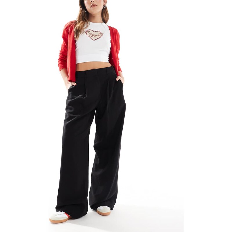 AWARE drapey tailored dad trouser in black