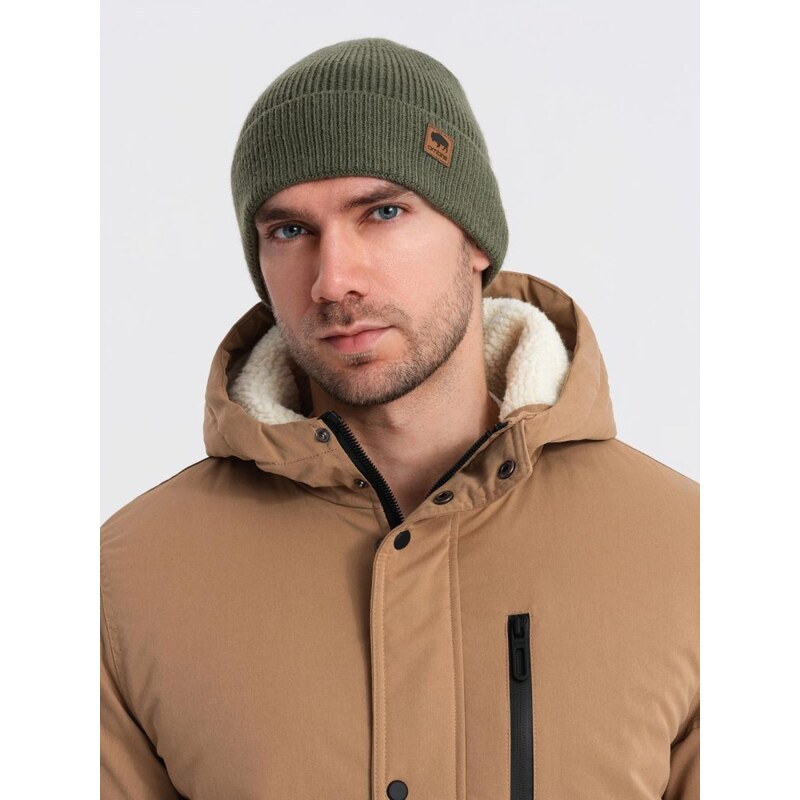 Ombre Clothing Jedinečná olivová pánská čepice V4 ACWH-0123