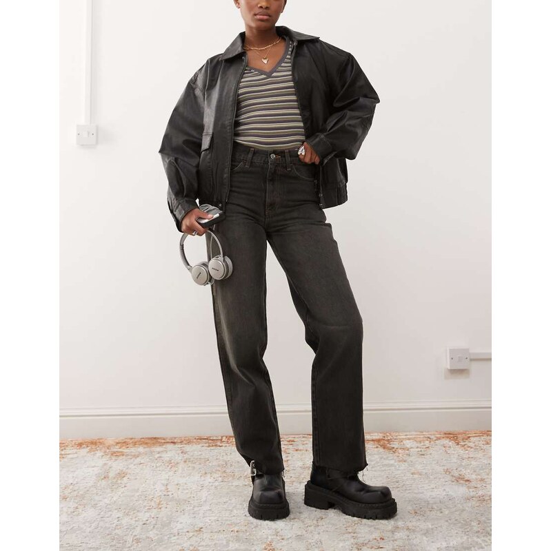 COLLUSION x009 mid rise relaxed dad jeans in washed black -