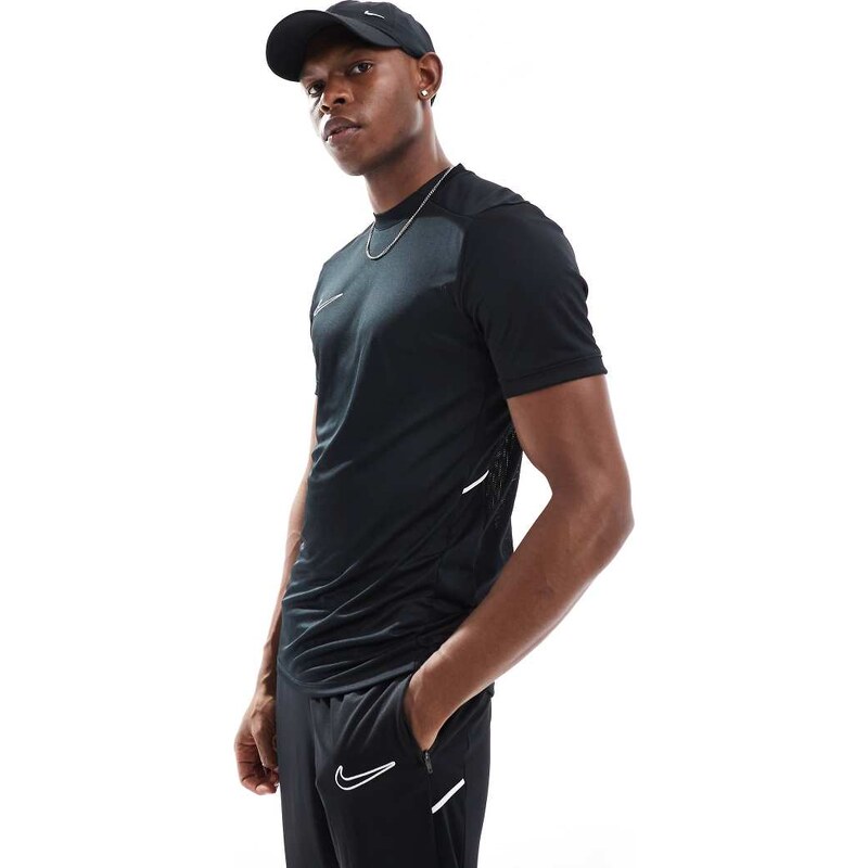 Nike Football Academy 25 Dri-FIT t-shirt in black
