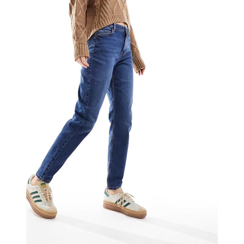 Pieces Kesia mom jeans in dark blue denim