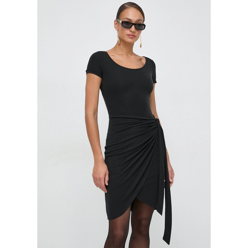 Guess dámské černé šaty 109096530
