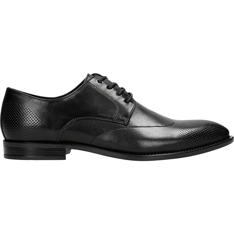 Wojas Čierne Elegantné Topánky Z Hladkej Kože
