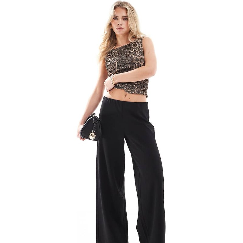 Vero Moda Petite jersey crepe wide leg trousers in black