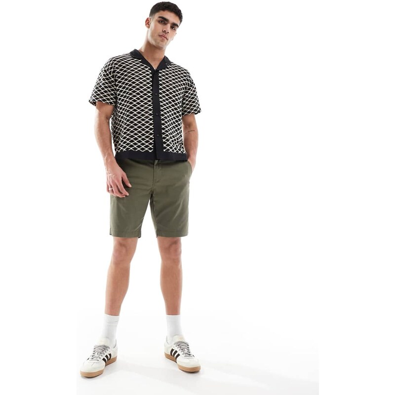 Levis XX chino straight shorts in olive green