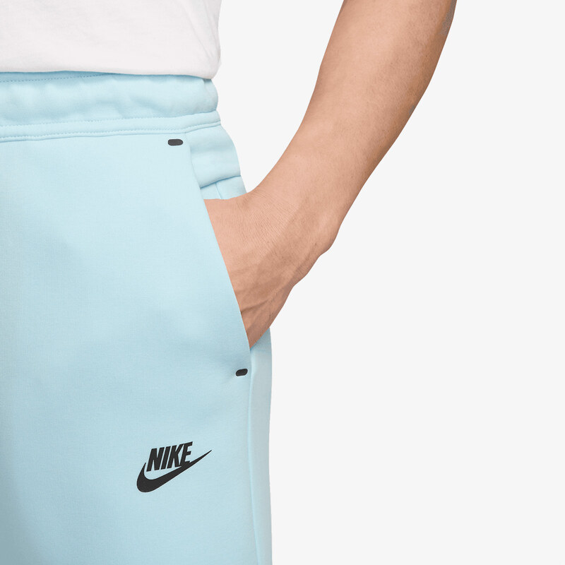 Nike Tech S