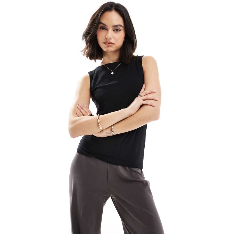 Vero Moda boat neck sleeveless jersey top in black