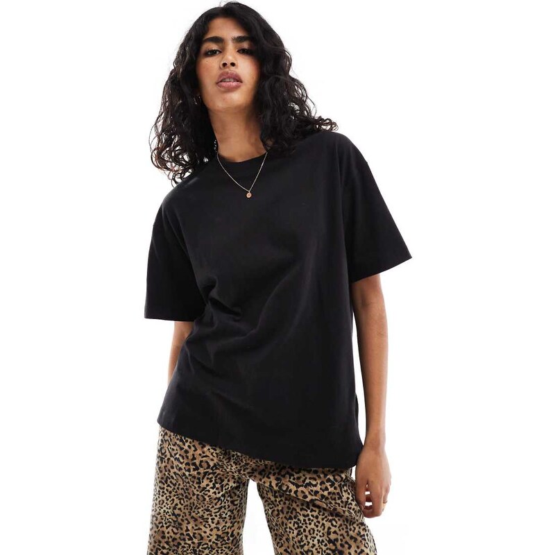 Cotton On boxy oversized t-shirt in black 104108767