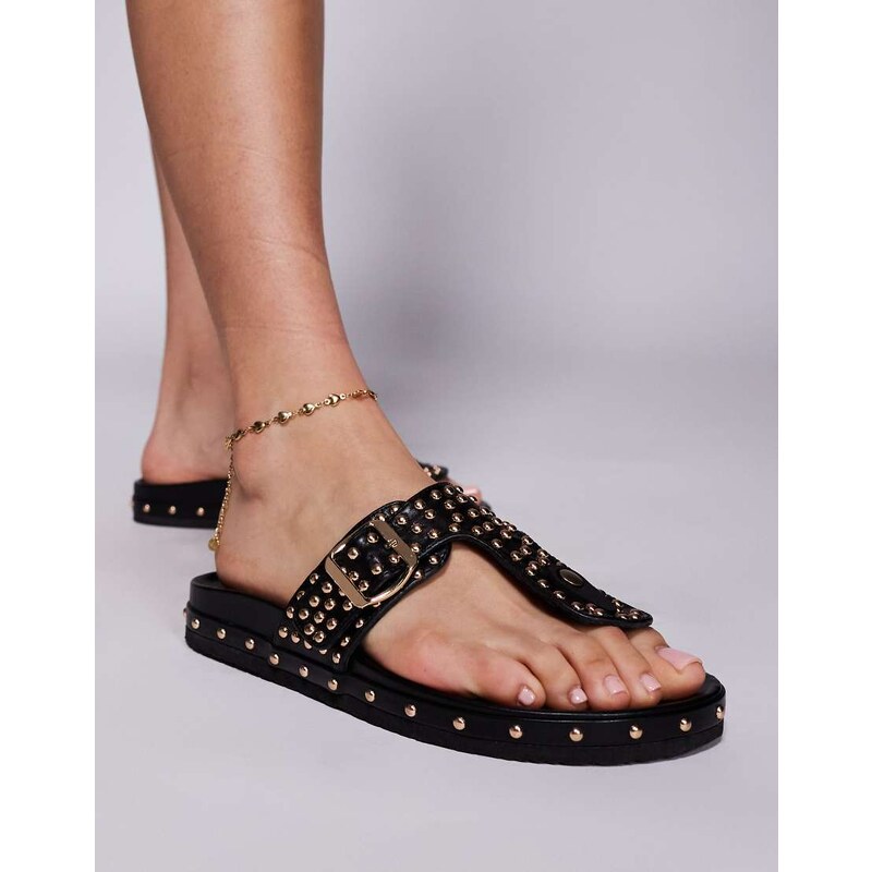 Azalea Wang Daisychain studded buckle detail sandals in gold-Black 104155896