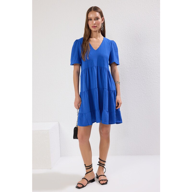 Dámské šaty Trendyol Wide cut 107046665