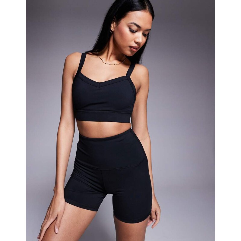 4505 Icon active medium support sports bra with removable padding and 112561867