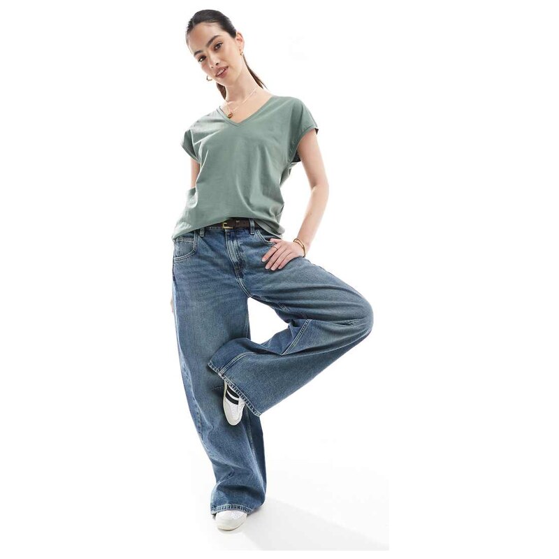 Vero Moda relaxed oversized v neck t-shirt in khaki-Green
