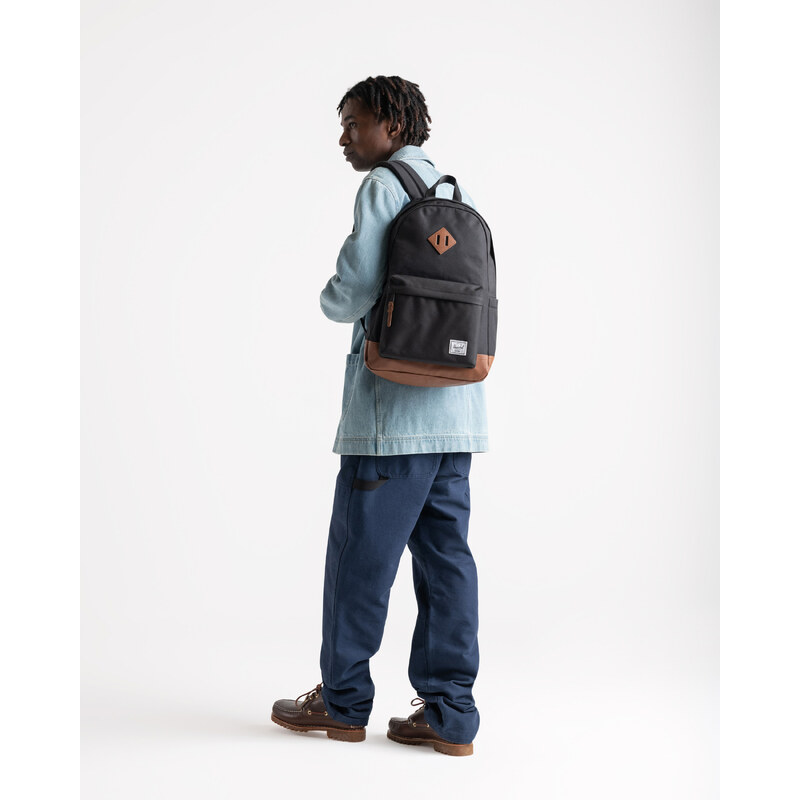 Herschel Heritage - Eucalyptus | Natural 24L