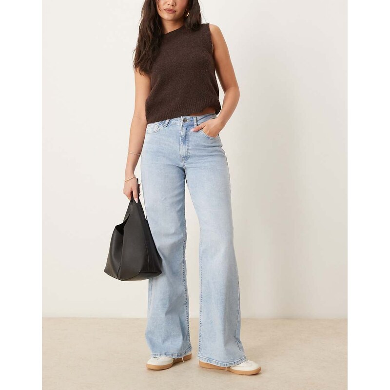 JDY Felina high waist wide leg jeans in light blue 113260292
