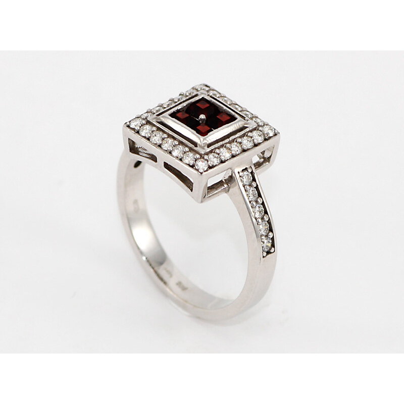Bohemia Brilliant Zlatý prsten s diamanty a granátem - 008 (Au585) vel. 46