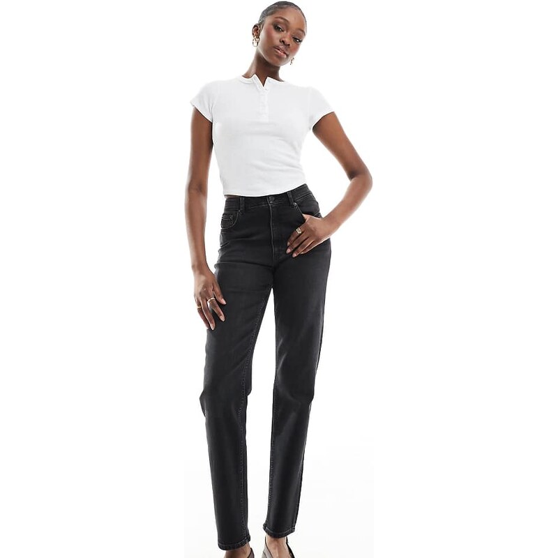 ASOS Tall ASOS DESIGN Tall slim fit mom jeans in washed black 115510086
