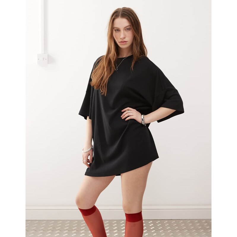Noisy May boxy t-shirt dress in black 105144858