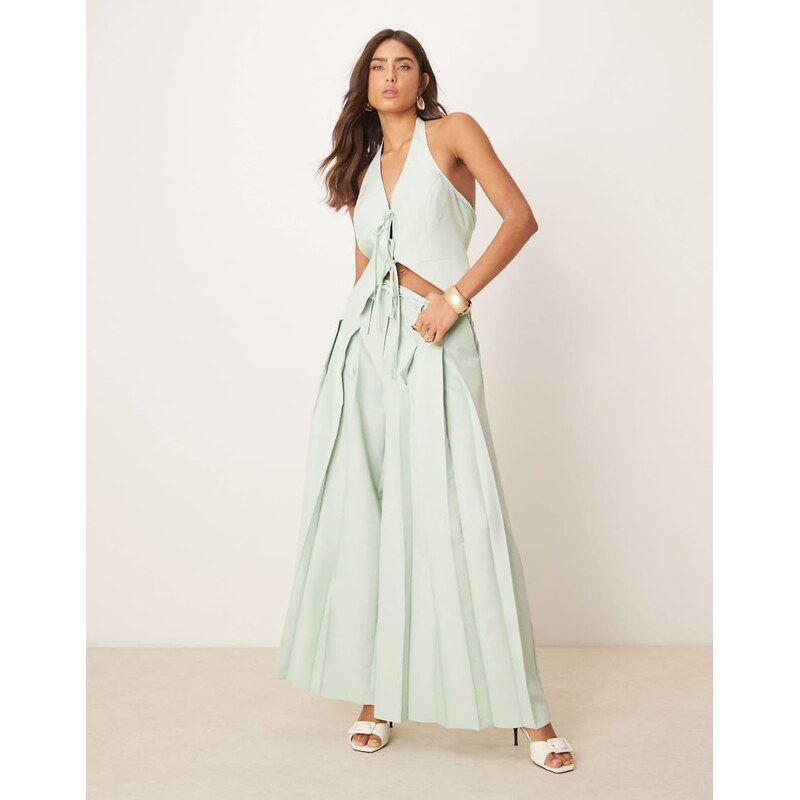 ASOS DESIGN tailored ultra wide leg trousers with pleat detail co-ord 106004539
