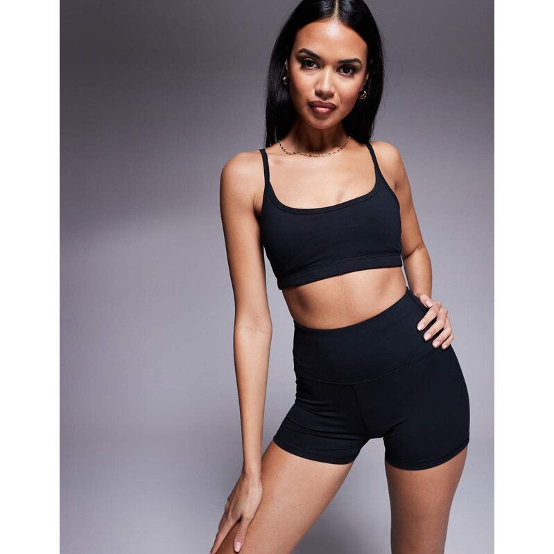 4505 Icon soft touch light support sports bra with adjustable