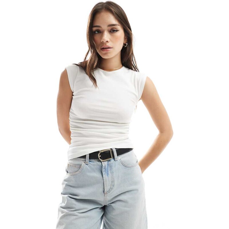 Stradivarius fitted t-shirt with gathering in ecru-White 106641395
