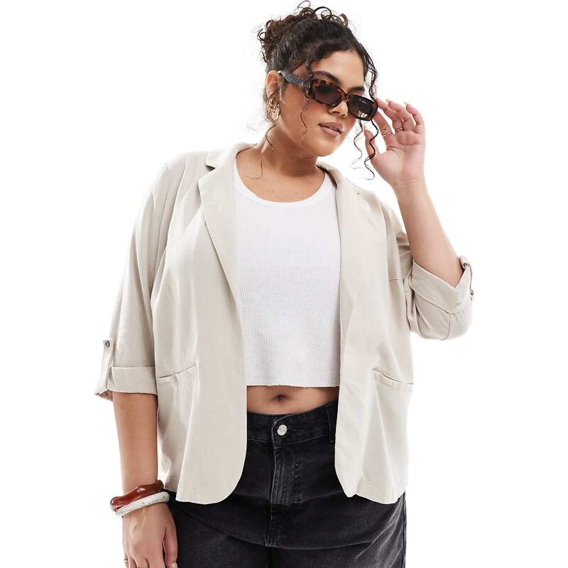 Vero Moda Curve linen touch blazer in stone-Neutral 104816528