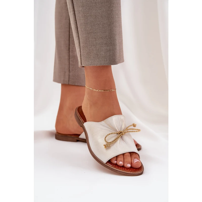 Lewski Lewski Shoes Kožené elegantní bílo-zlaté pantofle na plochém podpatku s ...