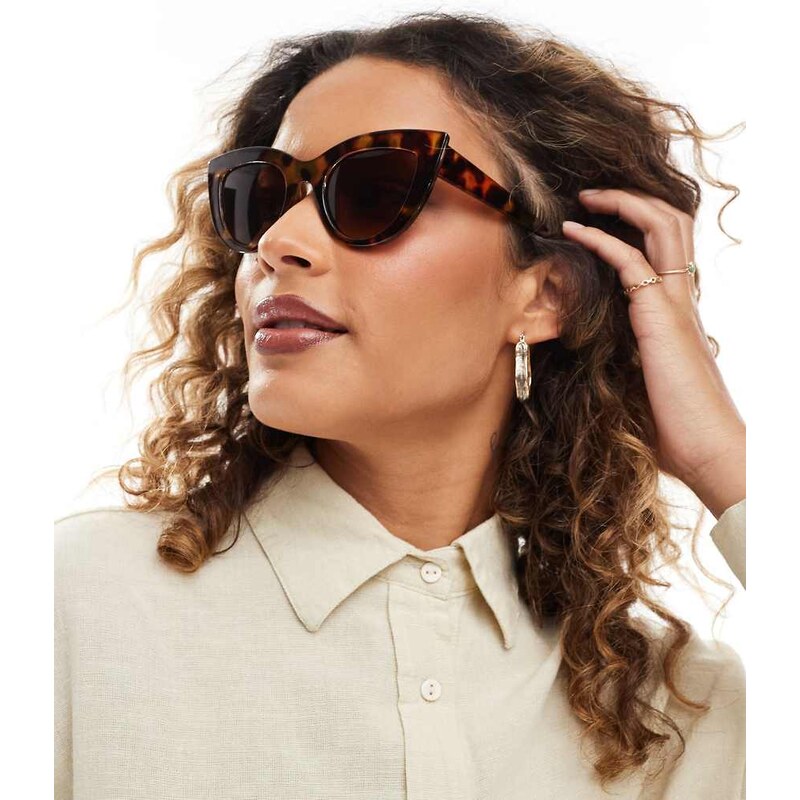 Pieces cat eye sunglasses in brown tortoise shell