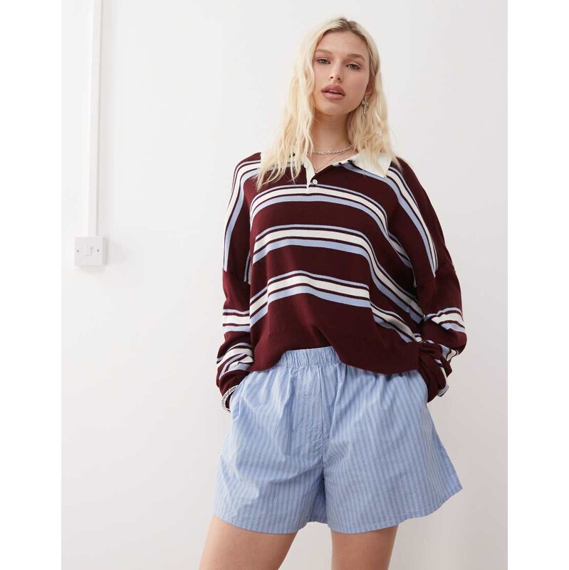 Weekday relaxed fit shorts in blue stripe 105128346