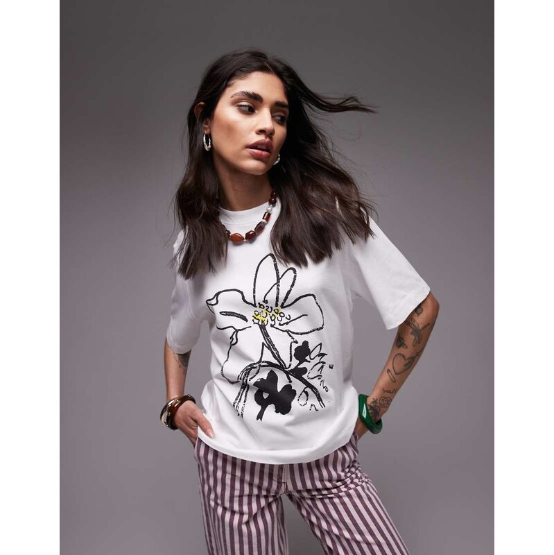 Topshop graphic floral premium basic tee in white 105324824