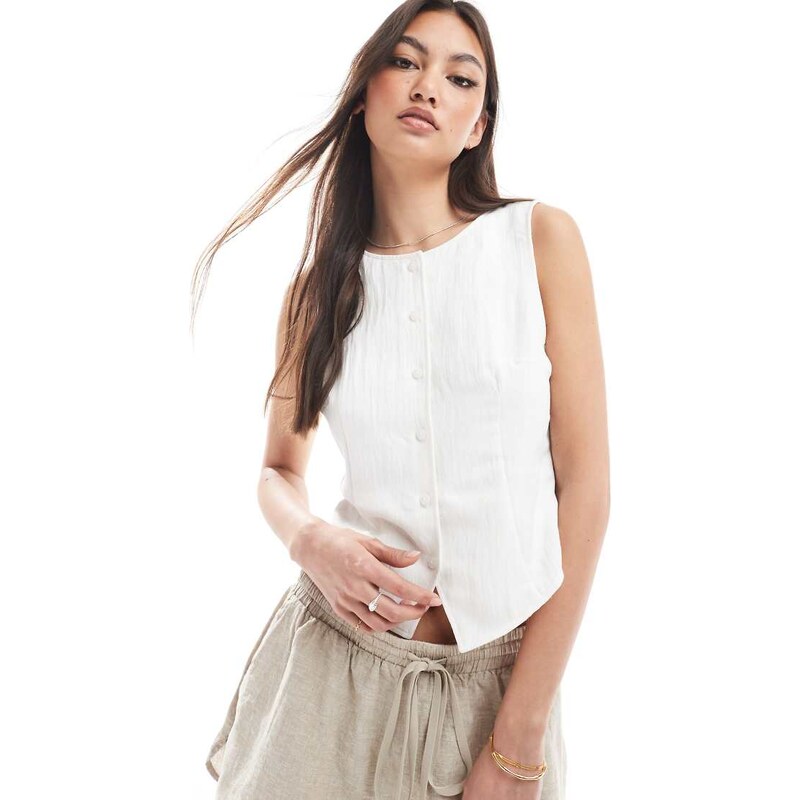 Stradivarius textured top with buttons in ecru-White 106638359