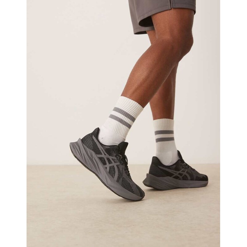 Asics Dynablast 5 running trainers in carbon grey and black 105040808