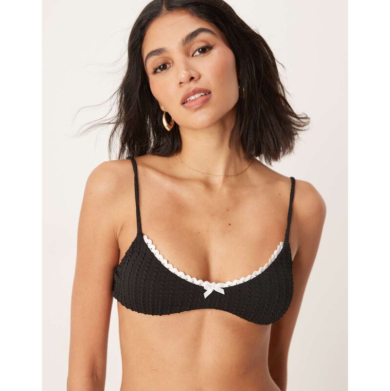 Wild Lovers Sandy contrast frill detail bikini top in black and white 105105045
