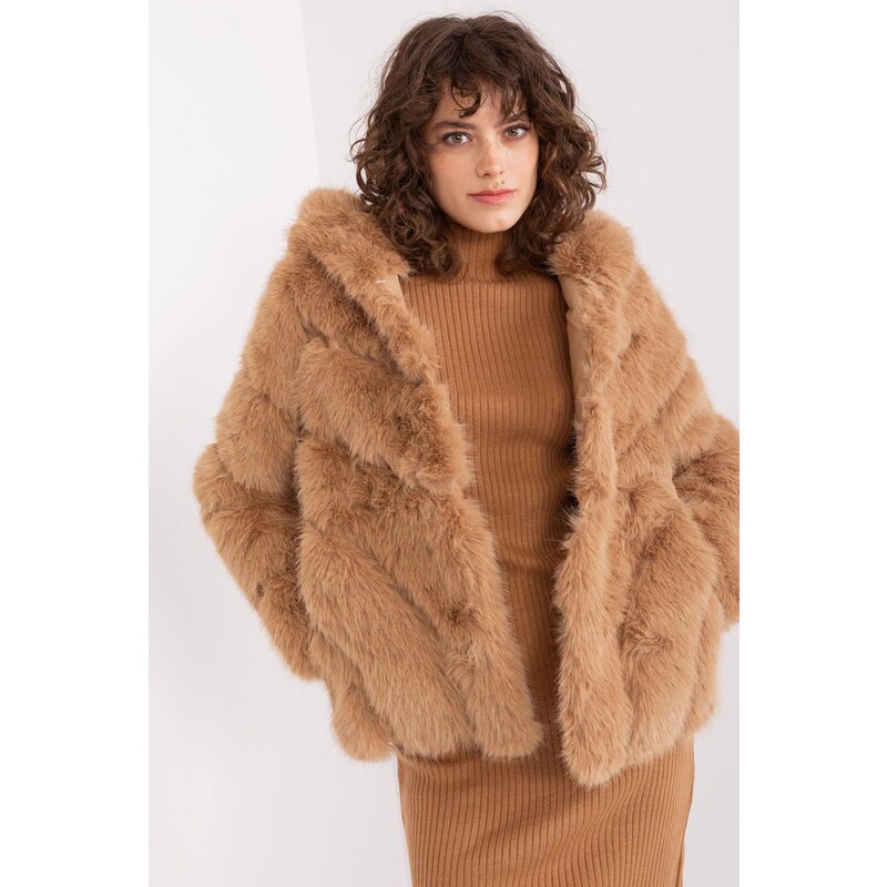 MladaModa Přechodná kožešinková bunda s kapucí model 38600 barva camel 108807955