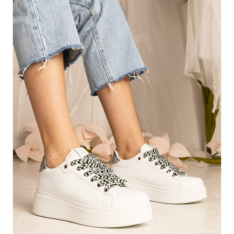 Gemre White womens sneakers with chunky laces Kessa 107000389