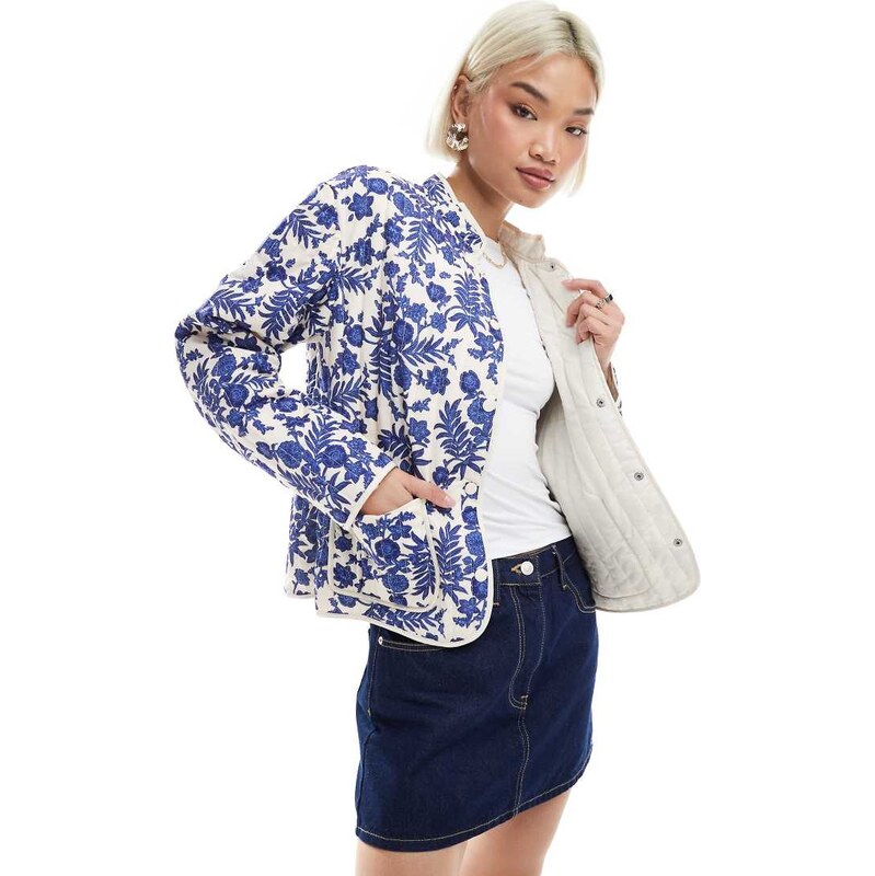 Vero Moda quilted jacket in cream and blue floral print-Multi