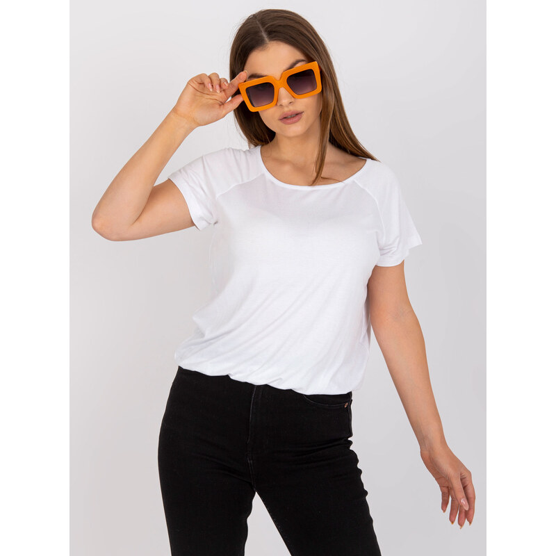 BASIC FEEL GOOD Bílé tričko s průstřihem s mašlí na zádech -white Bílá 69488268