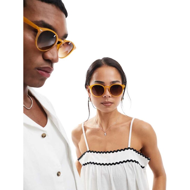 AJ Morgan point dexter round sunglasses in amber with brown lens 105833572