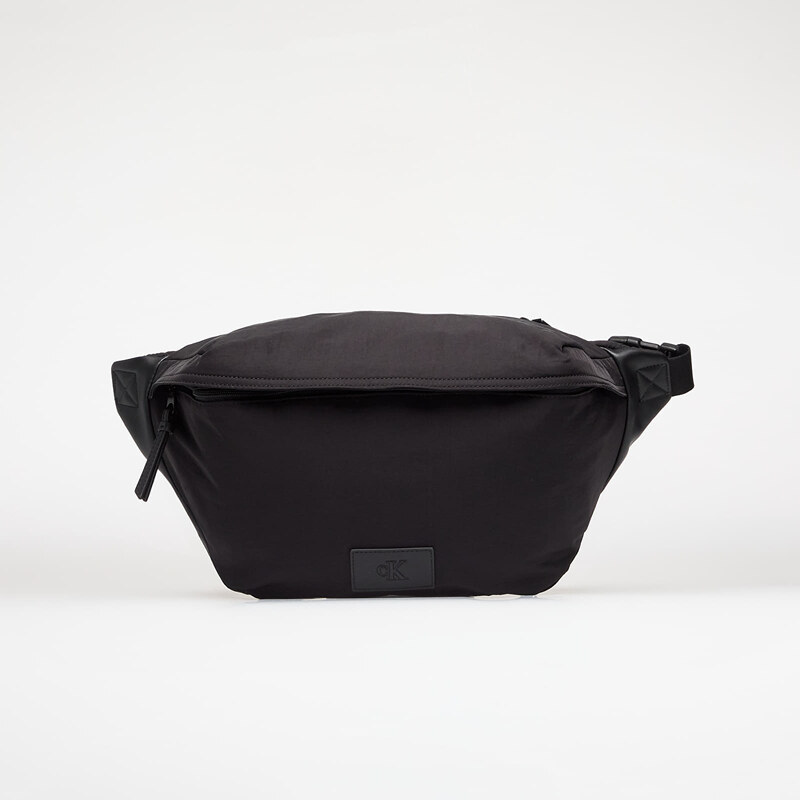 Ledvinka Calvin Klein Jeans Metro Nylon Oversized Waistbag Black