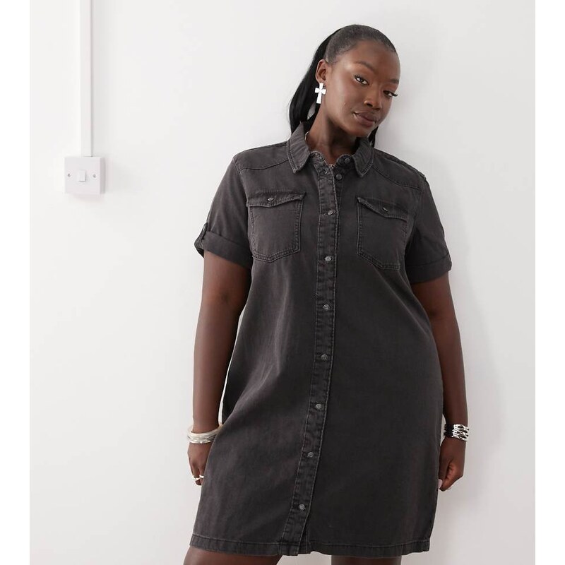 Noisy May Curve denim dress in black