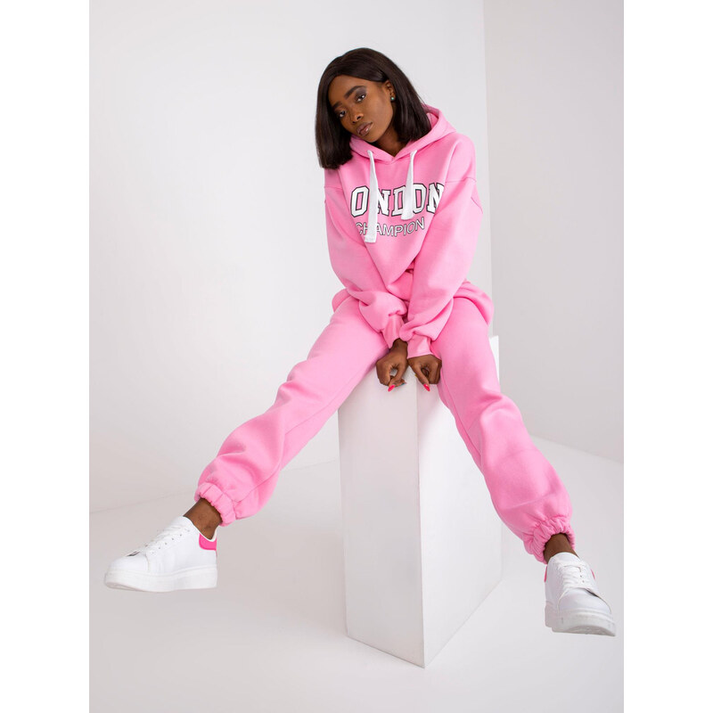 BASIC Růžová teplákovka Laraina s nápisem London --pink 85873632